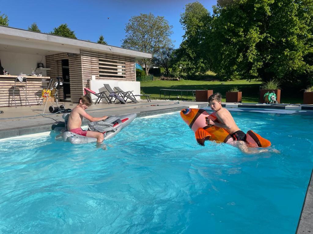 Appartement 5 Personnes Avec Acces Piscine Thyle Exteriör bild